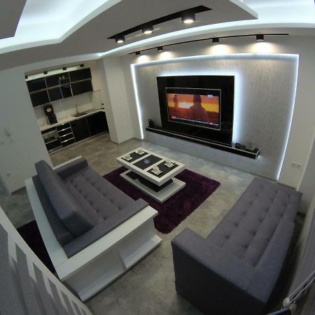 Grey Apartment Ni Kültér fotó