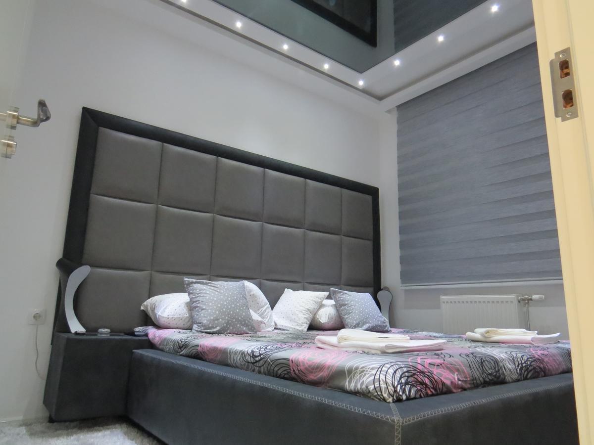 Grey Apartment Ni Kültér fotó