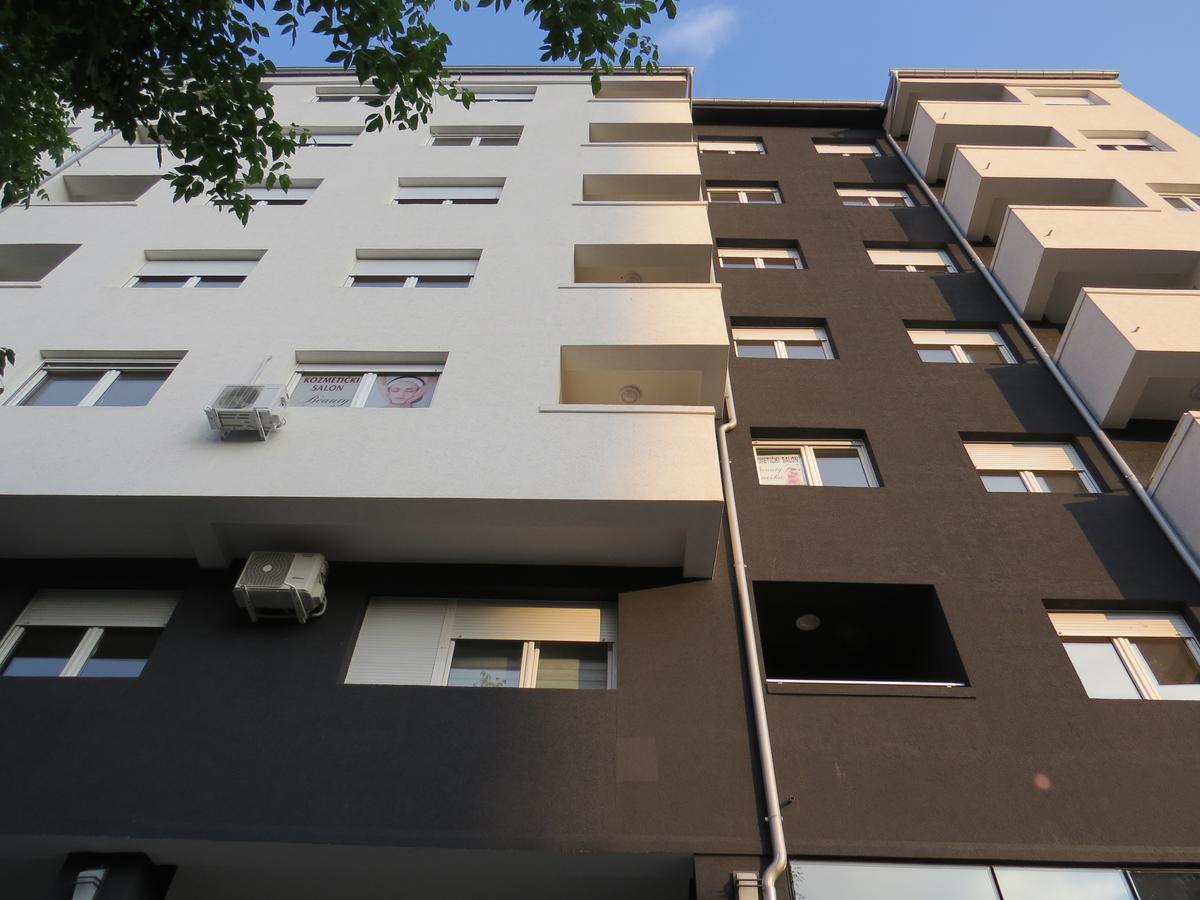 Grey Apartment Ni Kültér fotó
