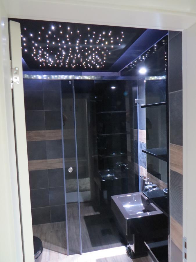 Grey Apartment Ni Kültér fotó