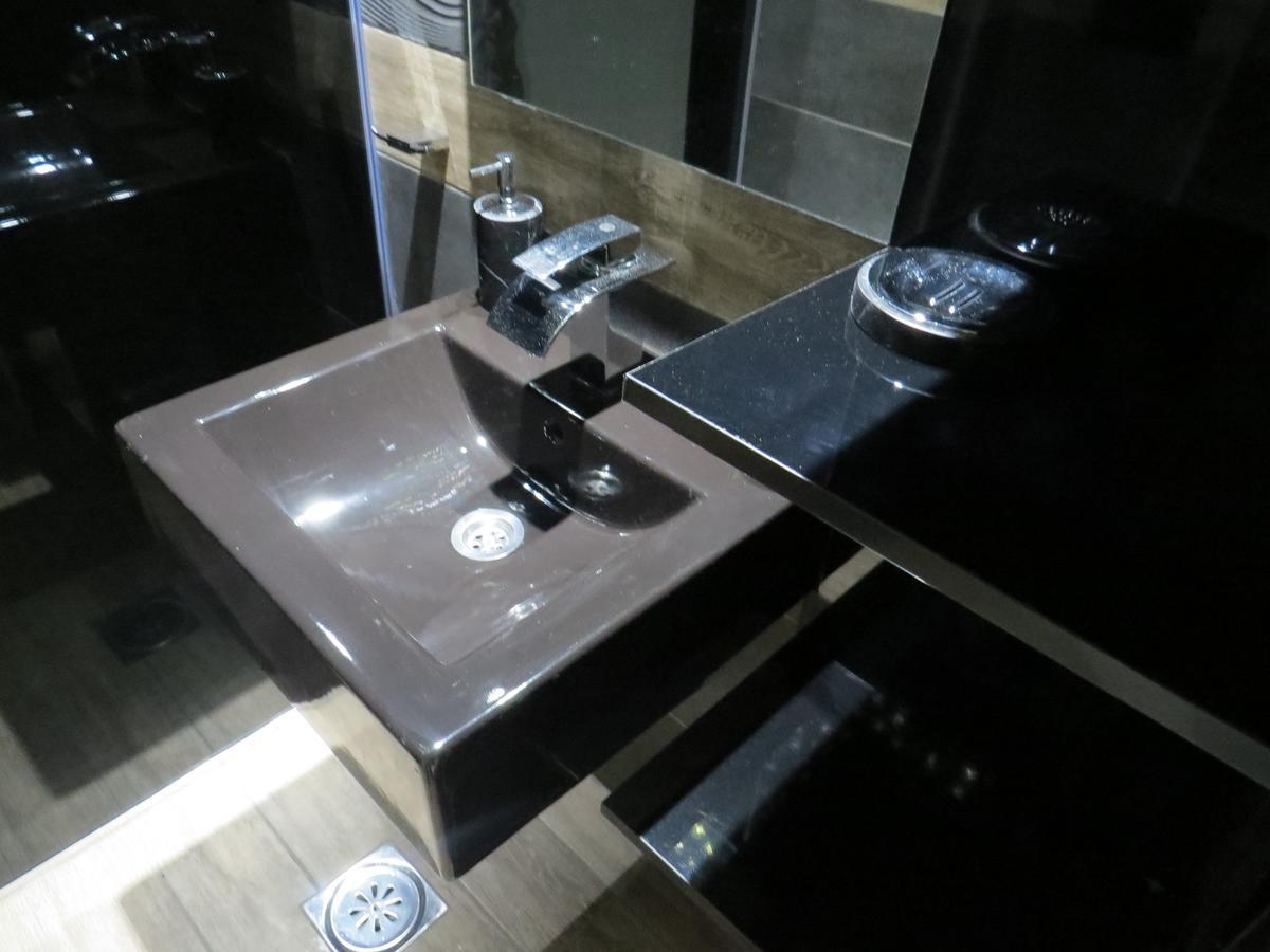 Grey Apartment Ni Kültér fotó