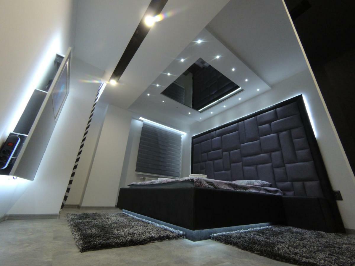 Grey Apartment Ni Kültér fotó