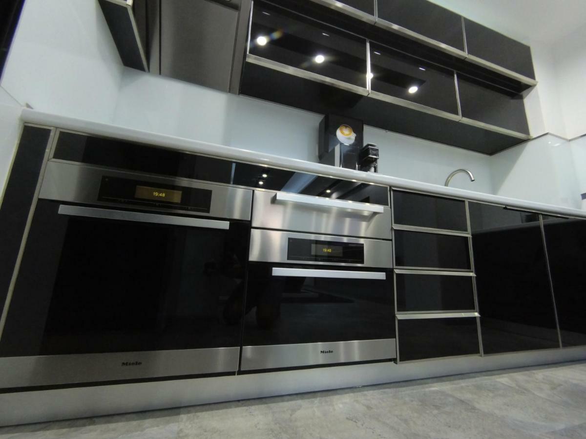 Grey Apartment Ni Kültér fotó