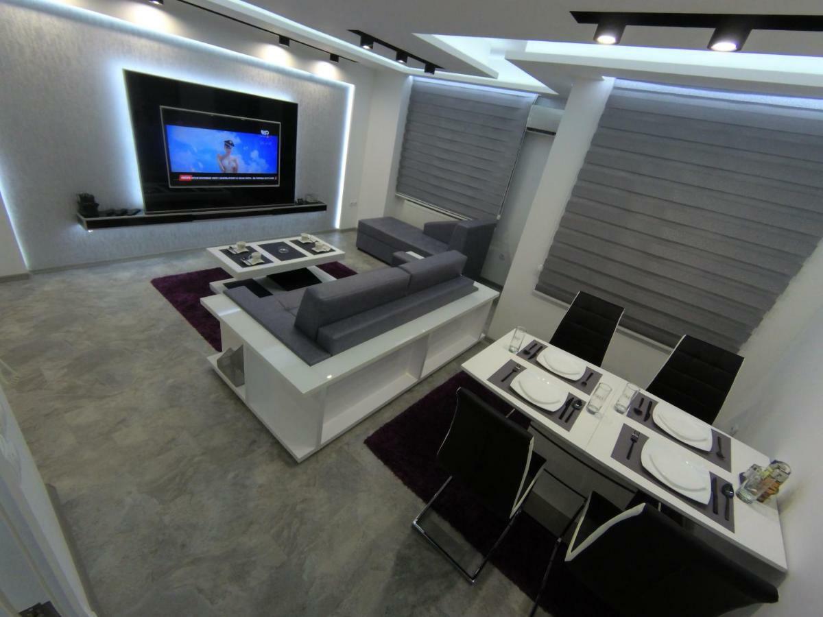 Grey Apartment Ni Kültér fotó